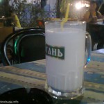 Когда-то в Донецке я пил байкерский чай - из пивного бокала, а в Мелекино - байкерский молочный коктейль